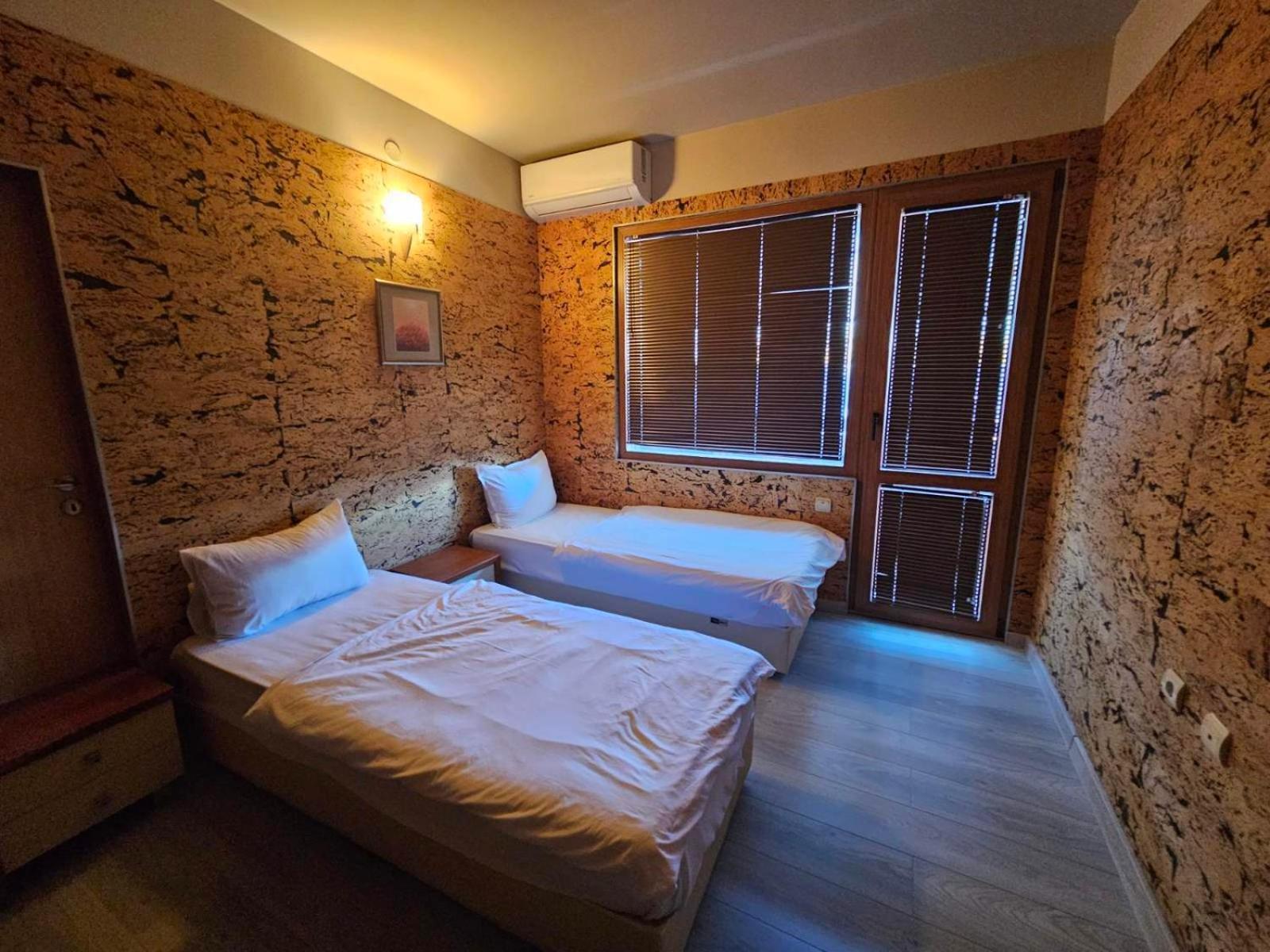 Complex Racic Hotel Vojvodinovo Kültér fotó